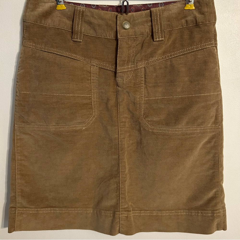 Athleta Tan Soft Velour Mini Skirt Size 2 Fall Autumn Pockets